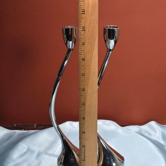 Red Envelope Pair of Silver Tone Unity Twist Candlestick Holders - Love - Picture 7 of 7